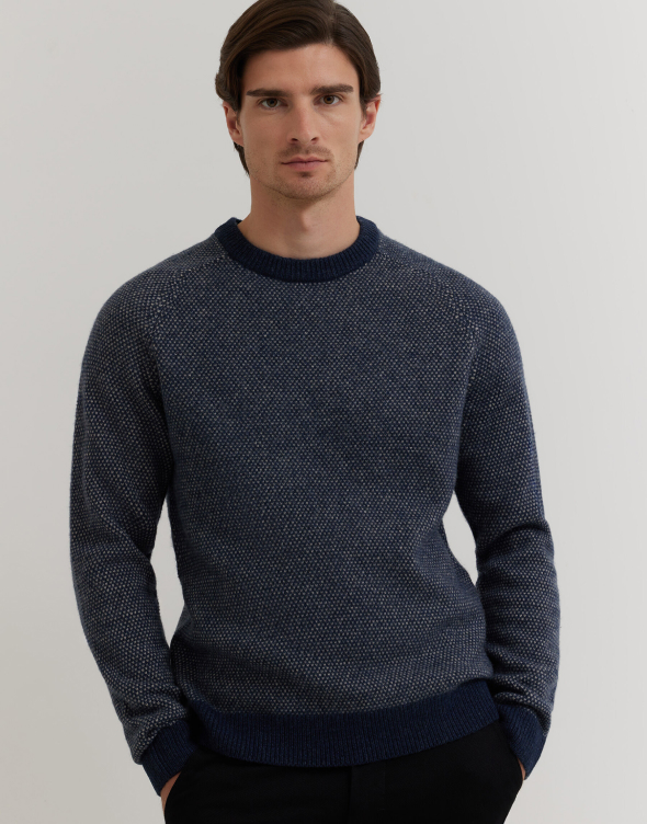 Casualowy sweter z wełną